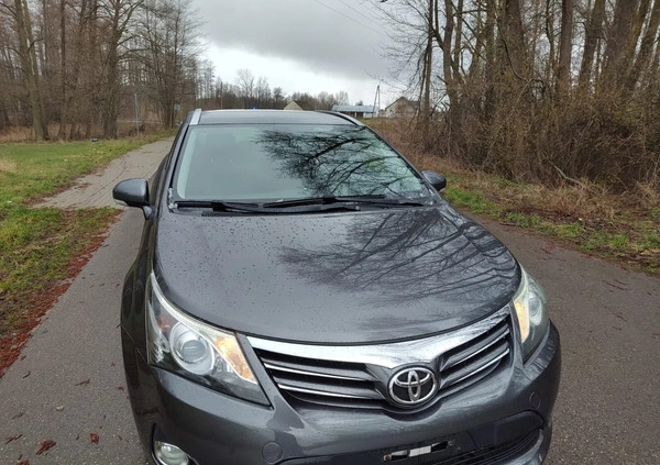 Toyota Avensis cena 44000 przebieg: 129000, rok produkcji 2015 z Terespol małe 56